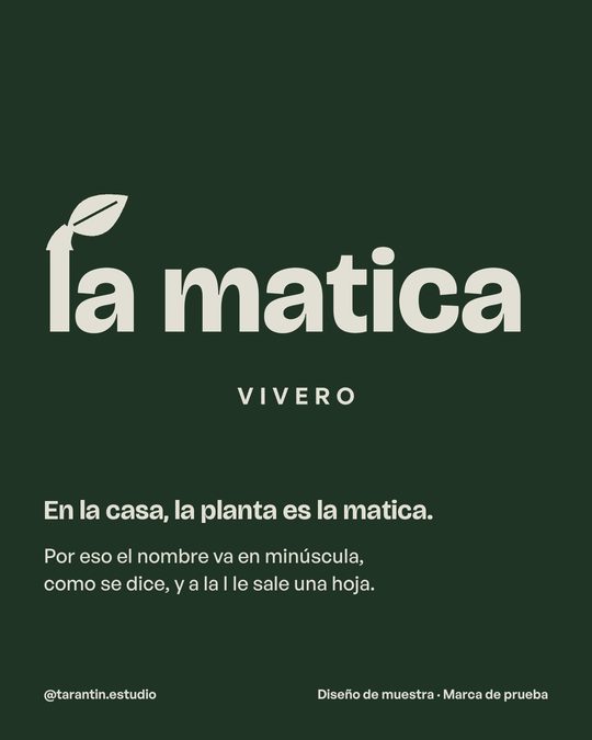 Lámina 2: fondo verde con el logo de La Matica, a la letra l le sale una hoja
